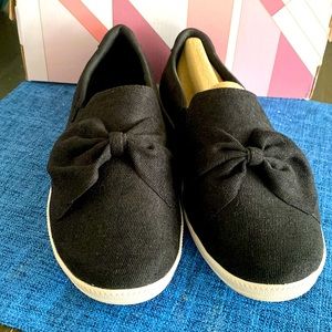 Sketchers Active (Avenue) with Memory Foam